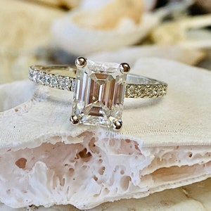 Emerald Cut Moissanite Engagement Ring, Moissanite Engagement Ring, Emerald Cut Diamond Ring, 3.00ct. Engagement Ring, Engagement RIng Set