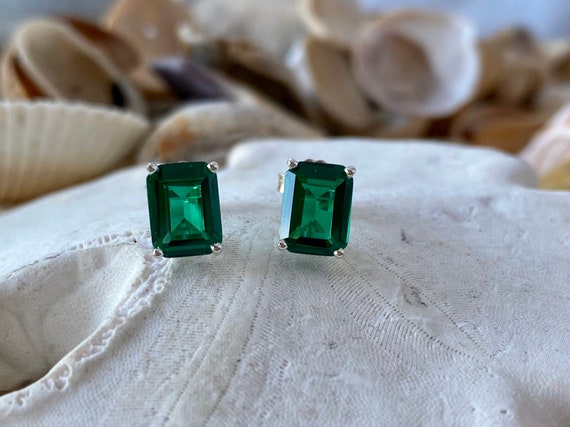 Emerald and Diamond Flower Earrings, 14K White Gold | Long Island Jewelers  – Fortunoff Fine Jewelry