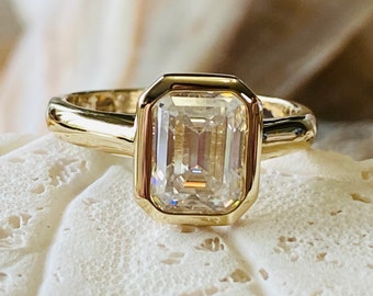 Emerald Cut Moissanite Engagement Ring, 2.00ct Emerald Cut Engagement Ring, Emerald Cut Solitaire Engagement Ring