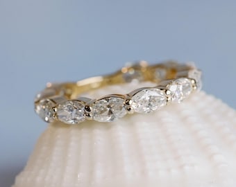 Oval Moissanite Wedding Band, East West Oval Stacking Band, 3/4 Eternity Band, 14k Oval Moissanite Band, Wedding Gift, Anniversary Gift