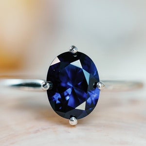 14k Oval Blue Sapphire Ring, Oval Cut Blue Sapphire, Sapphire Ring, Compass Setting, Lab Created Sapphire, Solitaire Setting, Conflict Free