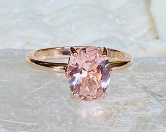 Morganite Ring, Morganite Engagement Ring, Gold Morganite Ring, Oval Cut Engagement Ring, Solitaire Morganite RIng, Oval Solitaire