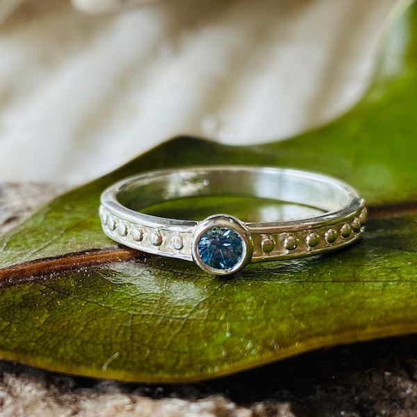 Montana Sapphire-trouwring, Montana Sapphire-band, stapelring, groenblauwe Montana-saffier, instelling ring