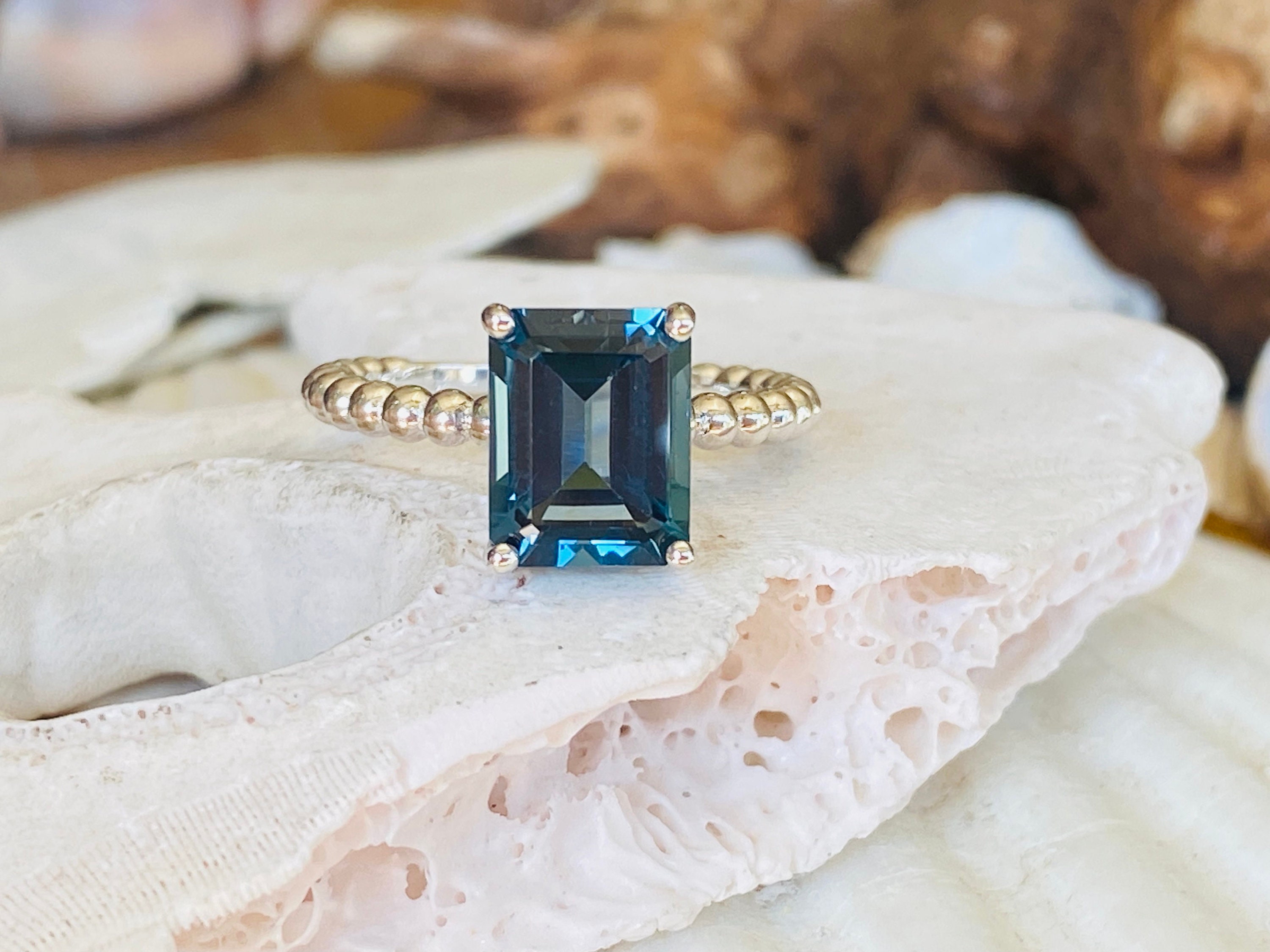 Topaz emerald deals cut