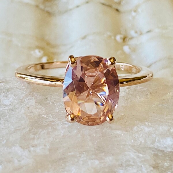 Oval Morganite Ring, Morganite Engagement Ring, Gold Morganite Ring, Oval Cut Engagement Ring, Solitaire Morganite RIng, Oval Solitaire