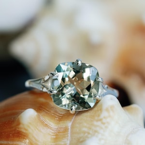 14k Prasiolite Ring, Green Amethyst Ring, Cushion Cut Prasiolite Ring, Prasiolite Solitaire Ring, Solitaire Setting, Compass Prongs