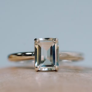 Prasiolite Ring, Gold Prasiolite Ring, Green Amethyst Ring, Emerald Cut Prasiolite Ring, 1.5ct Prasiolite Solitaire Ring, Natural Prasiolite