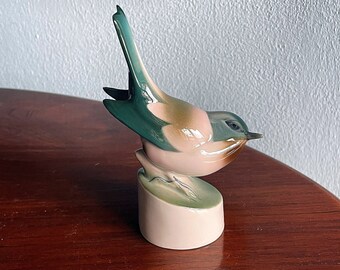 Vintage collectible Hungarian ceramic sparo / bird from the Vogel company