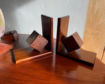 Vintage wooden bookends with playing dice , bookends , book support , wooden cubes , bookcase , for desk , made in Italy