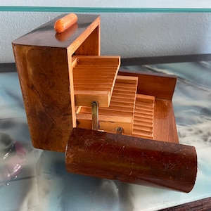 Vintage desk cigarettes case , Art Decò in briar wood with three shelves for 30 cigarettes, bakelite handle, tobacciana , Made in Italy