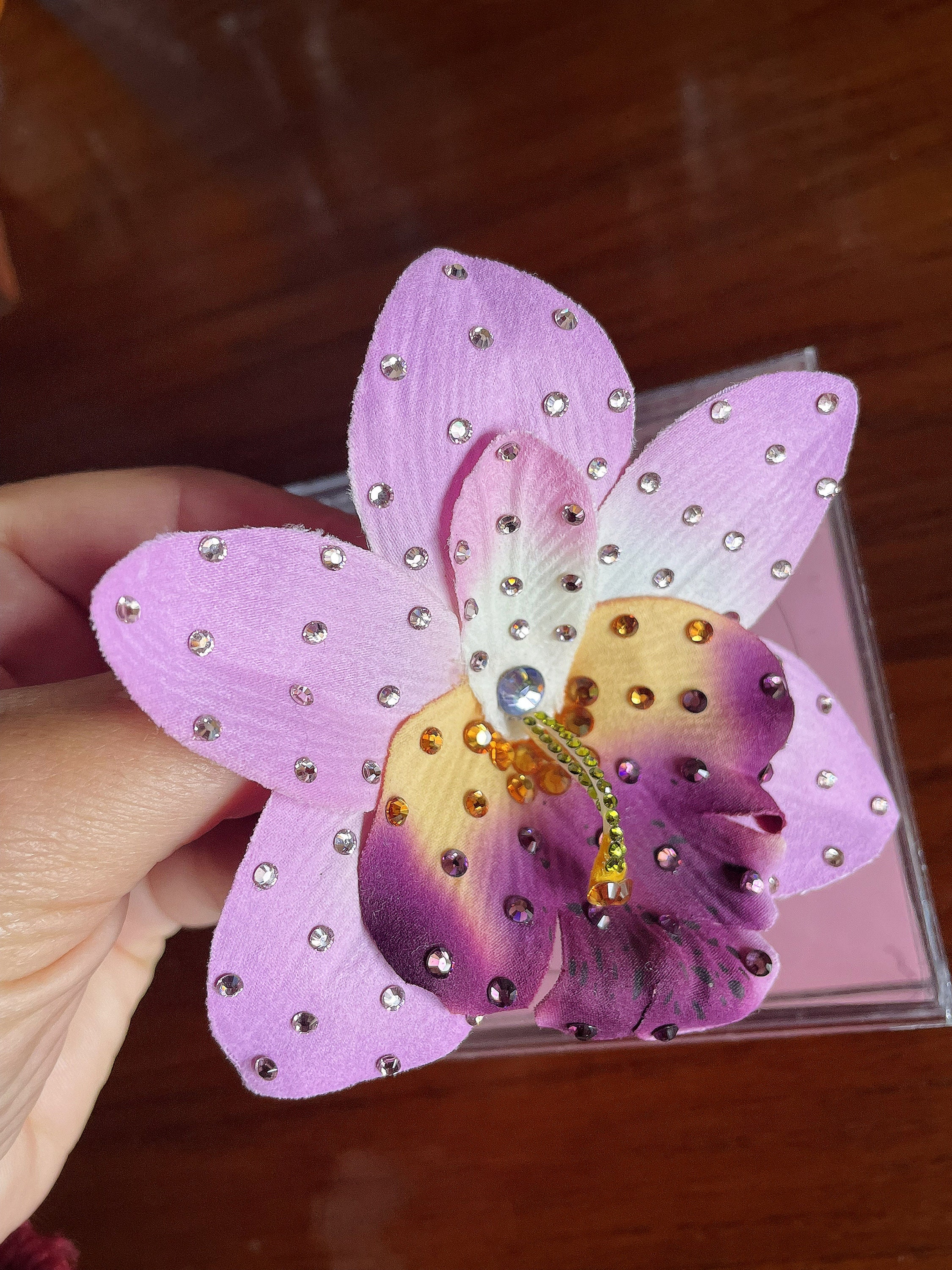 Tarina Tarantino Pink Feather Rhinestone Flower Clip Buffy wears a pink rhinestone butterfly hairclip from Tarina  main image 4