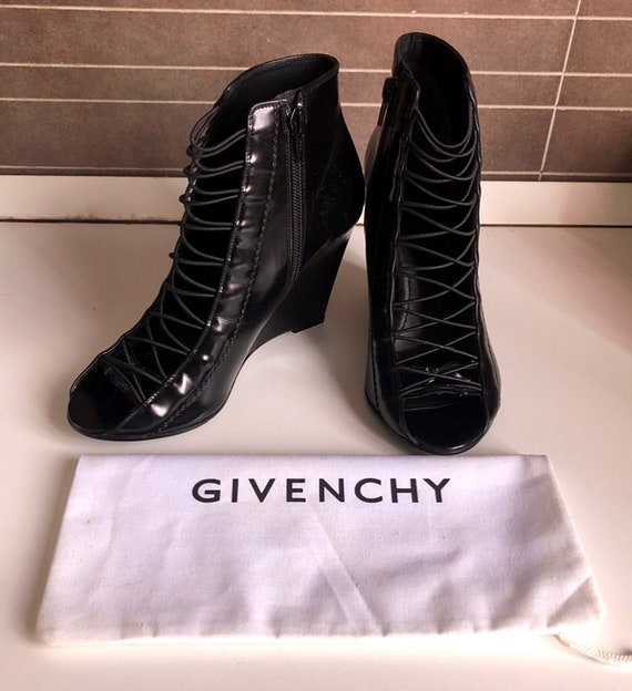 Sandalias vintage de mujer Givenchy con cordones en la parte - Etsy España