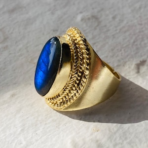 Gold labradorite ring ethnic women&#39;s ring gold plate ring chic ethnic ring women&#39;s signet ring golden ring blue stone Paris ring