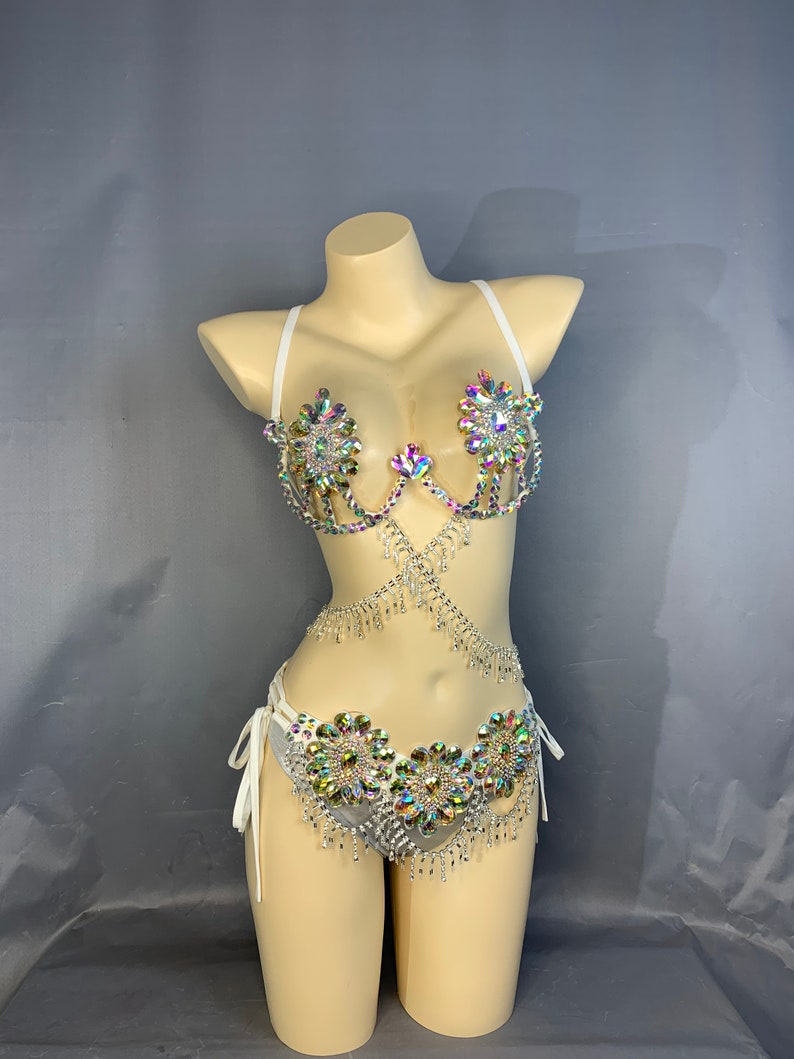 Samba Carnival wire bra and  panty Hand Beads Passista Pageant Cabaret Broadway Theater Mardi Gras, Vegas Showgirl C033 