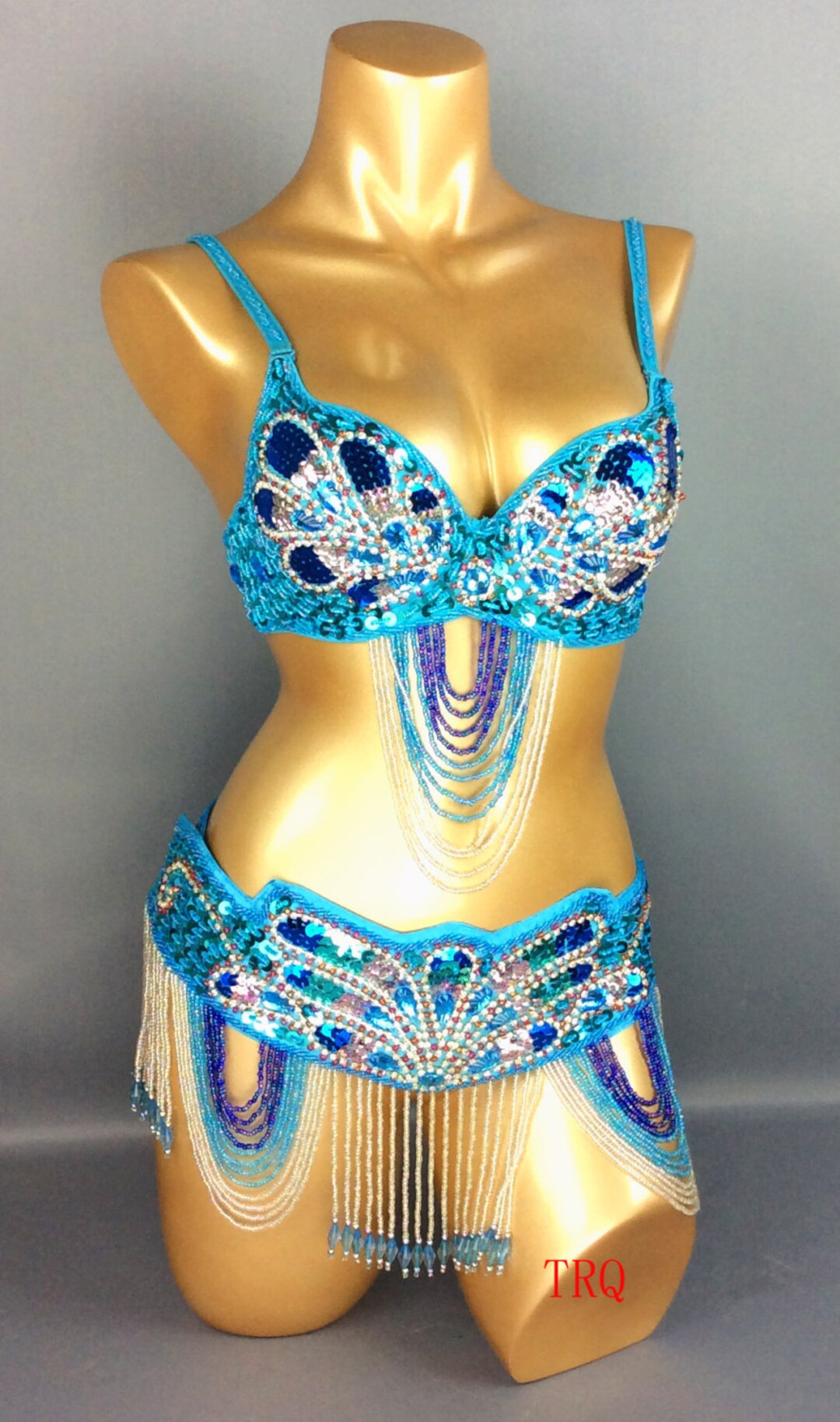 Wholesale blue belly dance bra tops And Dazzling Stage-Ready Apparel 