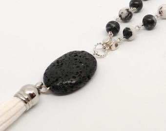 Black and White Necklace