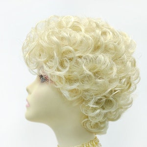 Light Blonde Short Curly Synthetic Fashion Wig  [177-842F-Cheryl-613]