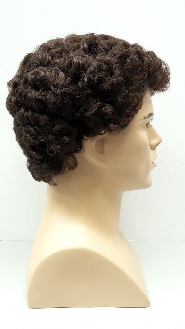 brown curly wig