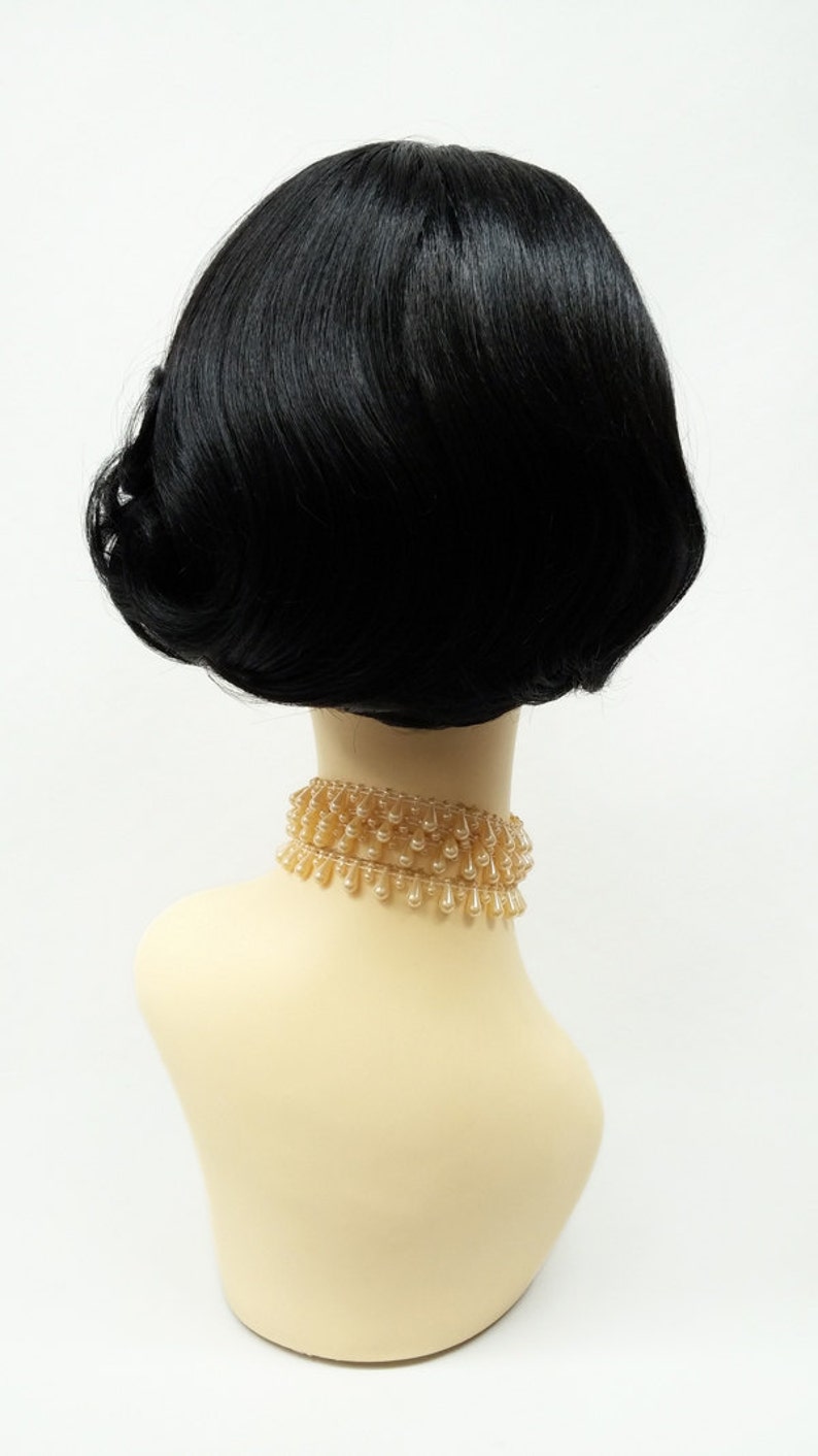 Lace Front Short Black Retro Bob Wig with Side Part. 20s 50s Style Heat Resistant Fashion Wig 110-508-Josie-1 画像 4