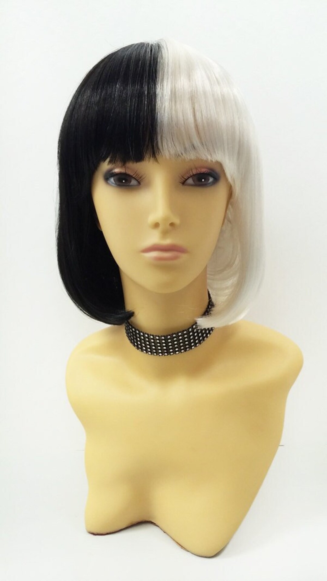 Black and White Two Tone Short Bob Pageboy Wig Straight With Bangs 60