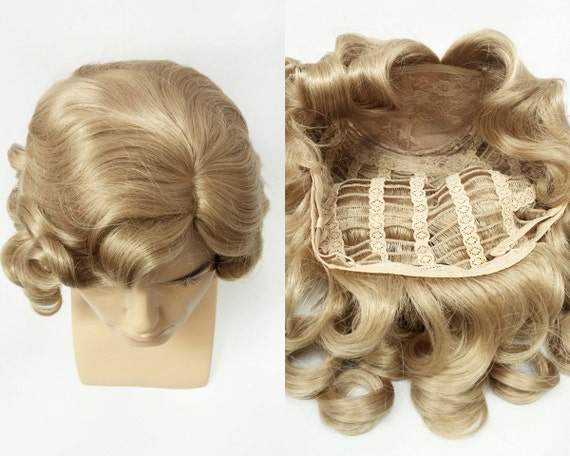 Lawyer Judge Cosplay Wigs Short Blonde Curly Wigs Synthetic Fiber