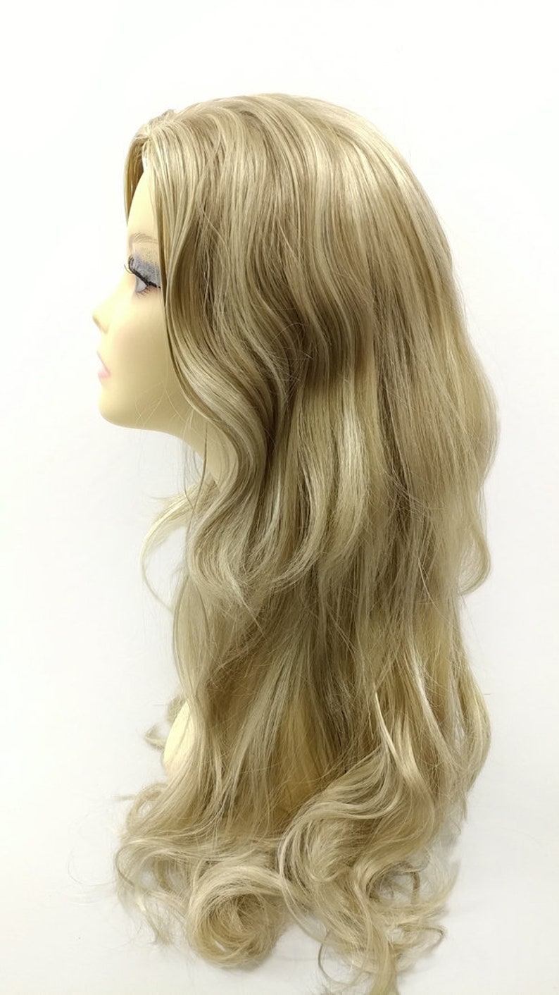 20 Inch Long Wavy Dirty Blonde With Light Blonde Streaks Free Etsy