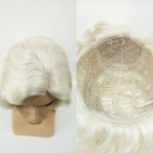 Mens Platinum Blonde Curly Colonial Costume Wig. 1700s Style Ringlets ...