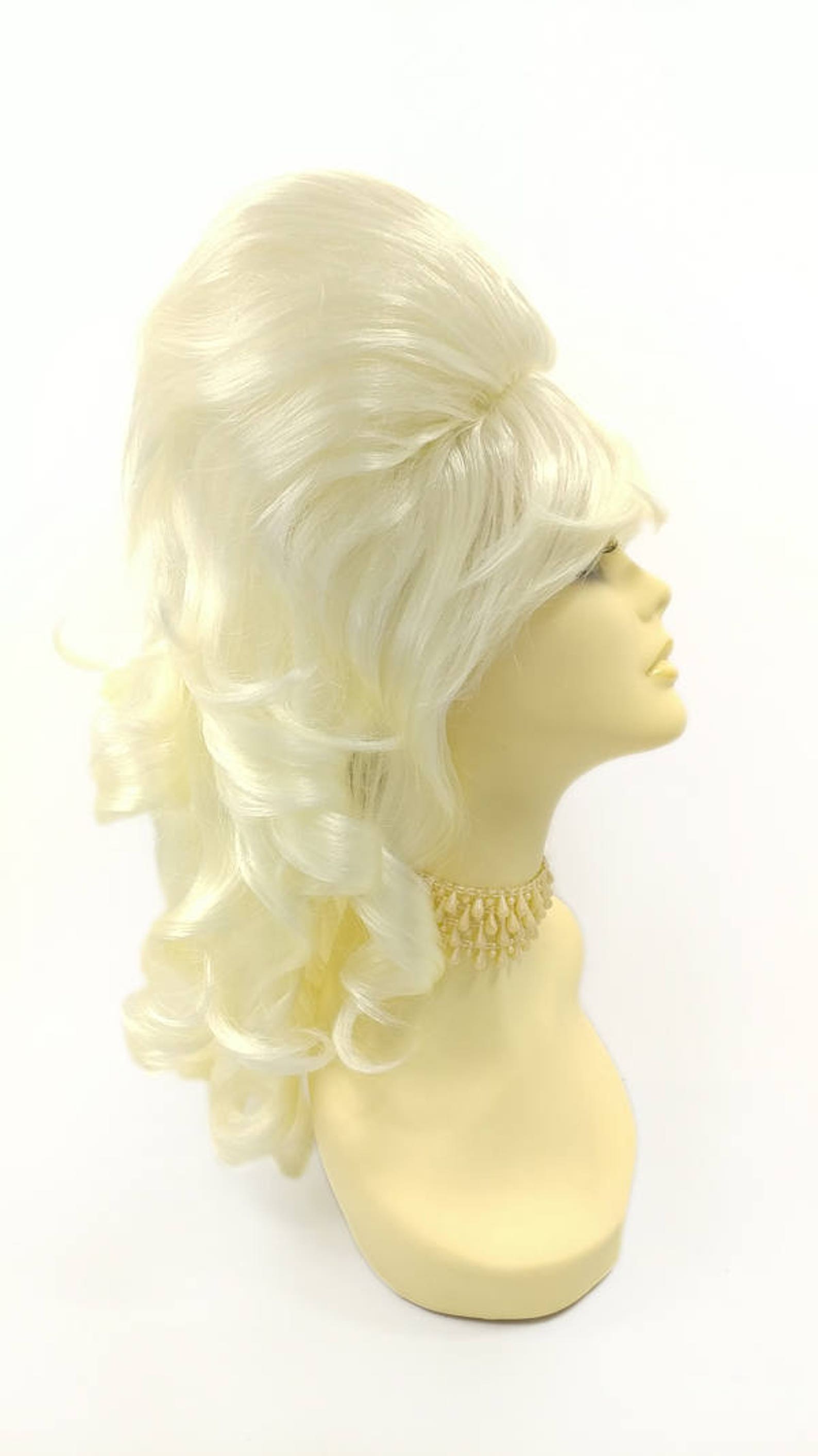 Beehive Wig Blonde main image 0