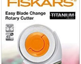 Fiskars 45mm Quilting Contour Rotary Cutter