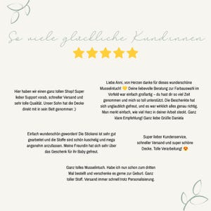 May include: A customer review graphic featuring the text So viele gl&uuml;ckliche Kundinnen above five yellow stars. The image displays five distinct German language testimonials praising the quality, customer service, and shipping of a muslin cloth.