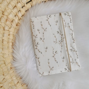 Tissu de couverture de passeport de maternité | Fleur de couverture de passeport mère | Protège-passeport de maternité beige | Couverture de passeport de maternité avec compartiment supplémentaire | Couverture de passeport mère simple | Passe maman