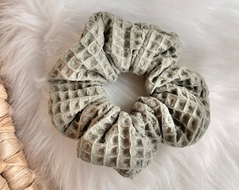 Scrunchie Gaufre Pique | Coton | bagatelle | petit cadeau pour petite amie | souvenirs | petite attention | Bandeau | Attache-cheveux