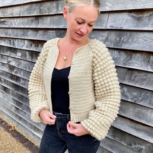 CROCHET PATTERN PDF-Mama Flappy Sleeve Cardigan//Crochet Bobble Stitch//Crochet Jumper//Crochet Sweater//Cool Crochet//Trendy Crochet