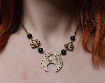 The night necklace