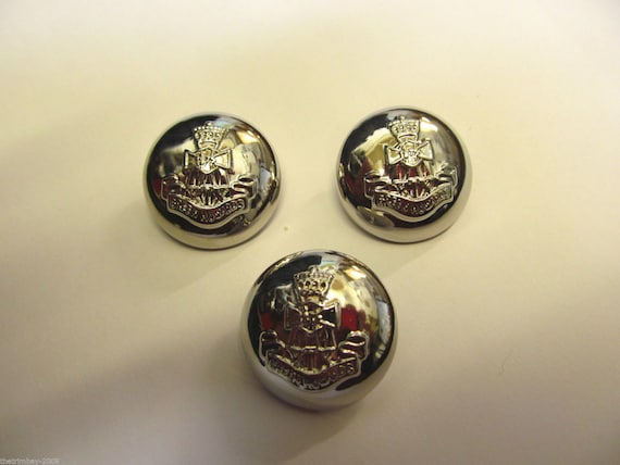 5 x 25mm Silver Coloured Military Shank Buttons