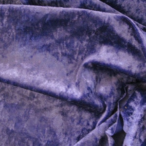 Grape Crushed Samtstoff Craft Stretch Velour 150 cm breit