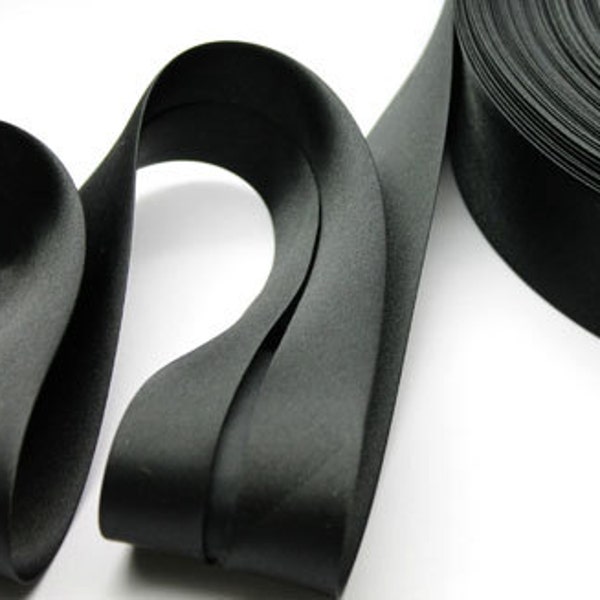 Superior Quality Black Satin Bias Binding 25 Yard Rolls 25 mm (1" Wide)