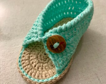 Cotton crochet baby sandals