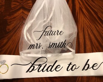 Personalized Veil, Bridal Shower Veil, Bachelorette Veil, Future Mrs. Veil, PERSONALIZED - Buy individually or as a Set by ValsVeils