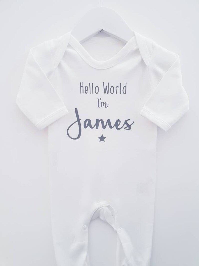 newborn baby grow