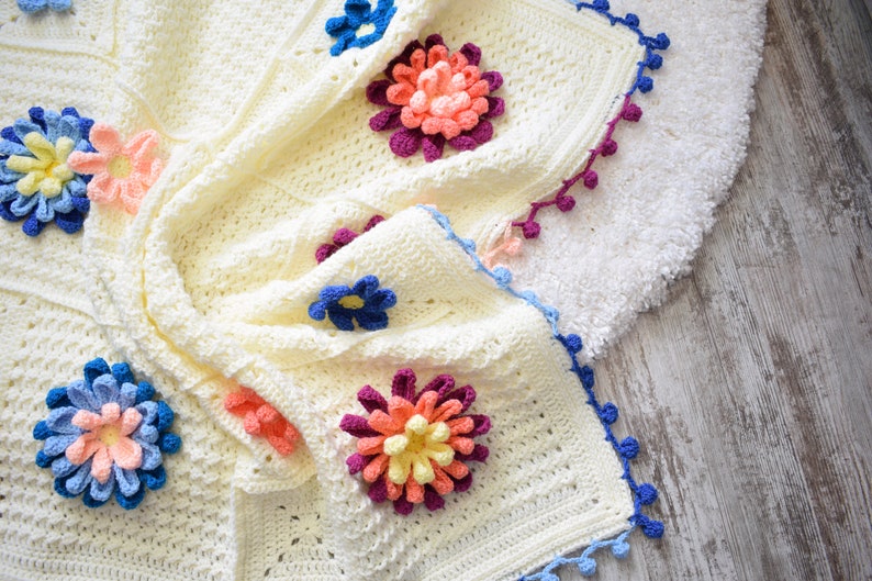 Crochet blanket Blossom spring blanket PDF pattern image 1