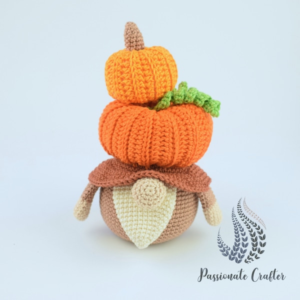 Crochet pattern- CRochet pumpkin gnome pattern- Crochet pumpkin- Crochet gnome- Fall decor