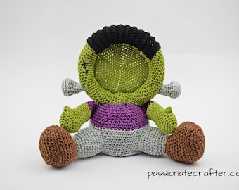 Crochet Frankenstein photo frame pattern, PDF, crochet pattern, home decor, Halloween,Halloween photo frame, children