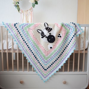Crochet pattern- Crochet Zebra baby blanket- Nursery blanket pattern- Jungle baby blanket-Safari animal blanket pattern- Instan download PDF