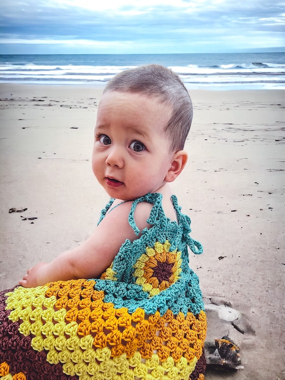 Crochet sunflower baby outfit sale