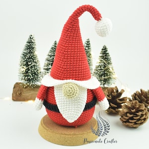 Crochet Christmas Gnome Pattern- Santa Claus gnome pattern- Christmas decoration