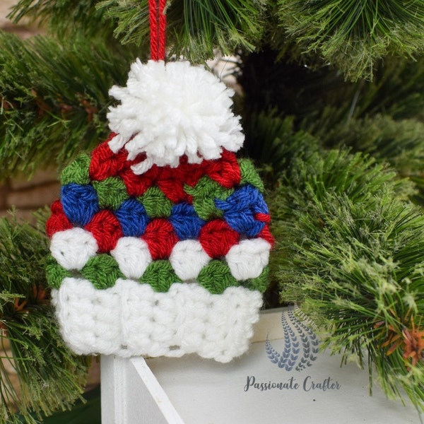 Crochet mini hat ornament. Christmas ornaments- mini hat ornament