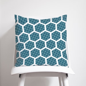 Teal cushion, geometric cushion, Hexagon decor, Teal throw pillow, Hexagon cushion, sofa cushion, Teal home decor, Blue cushions, Blue decor