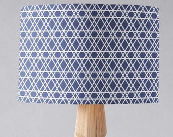 Pantalla de lámpara geométrica azul y blanca, pantalla de lámpara en forma de tambor, pantallas de lámparas, lámpara de mesa, geométrica, decoración retro del hogar, decoración moderna, mediados de siglo