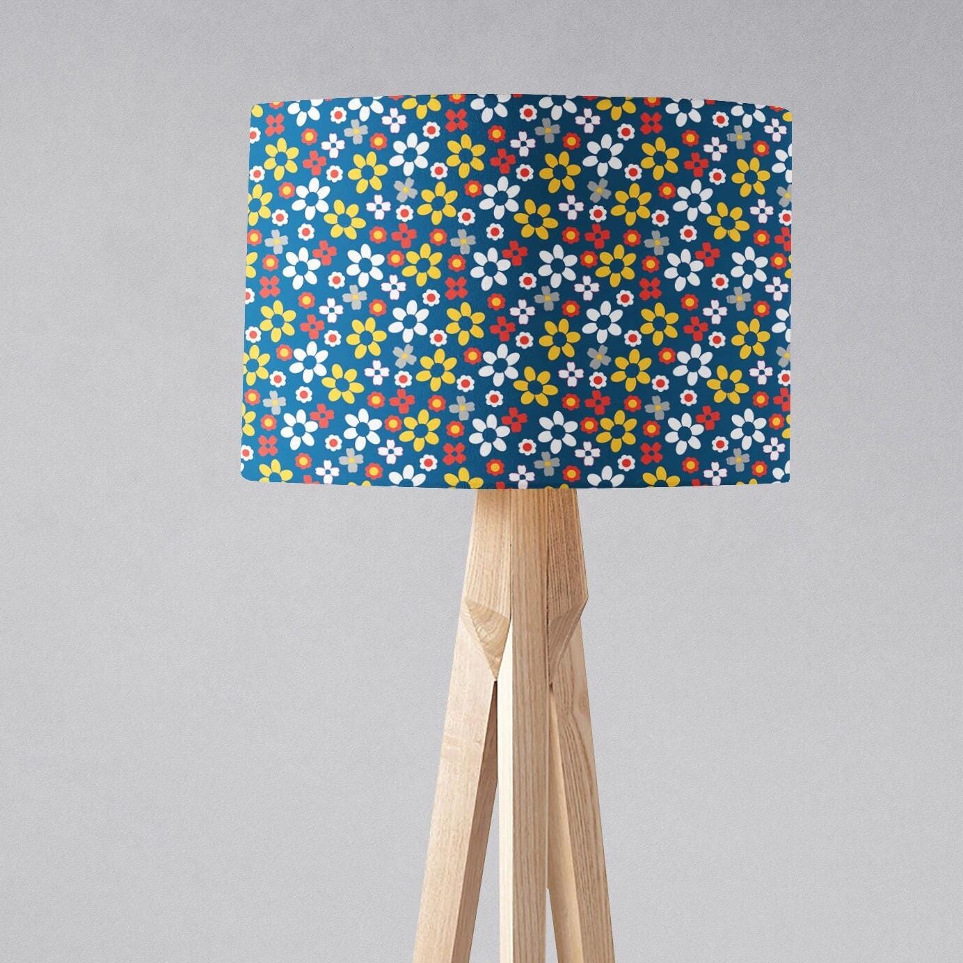 Abat-jour floral bleu, abat-jour rétro, abat-jour bleu, abat-jour floral, abat-jour tambour, abat-jour fait main, abat-jour de plafond